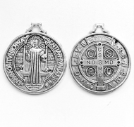 1 Medalla San Benito grande plata antigua 37x32mm