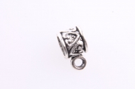 10 COLGADORES CORAZN CON ANILLA PLATA ANTIGUA 11x6mm (paso 5mm)