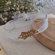 Pulsera virgen del pilar cinta de organza blanca con conector filigrana de acero inoxidable. Escoge tono