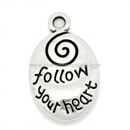 COLGANTE CHAPA PLATA ANTIGUA Follow your heart 20x12mm